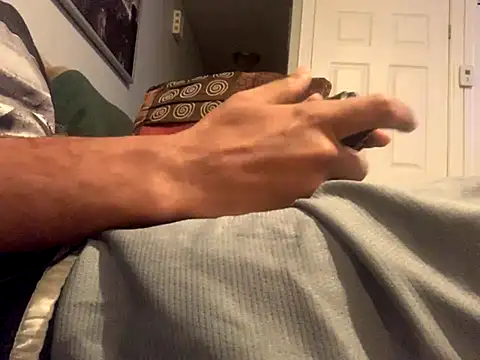 Snapshot of Insurance-03 chatting on 10/10/25, 08:13 Insurance-03 online show from 10/10/25, 08:13