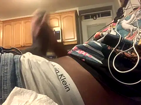 Snapshot of Insurance-03 chatting on 11/08/25, 07:08 Insurance-03 online show from 11/08/25, 07:08