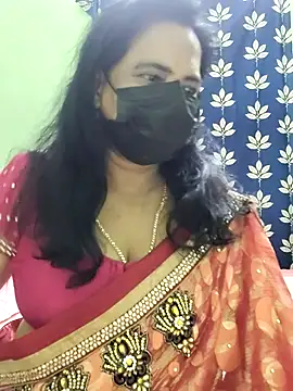 mallu-lover online show from 11/01/25, 03:25