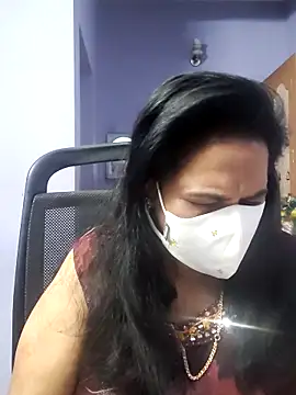 mallu-lover online show from 11/16/25, 10:48