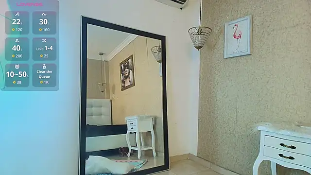 Miladiosa online show from 11/05/25, 12:05