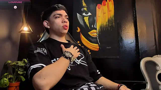 Eryonbradley online show from 10/29/25, 11:23