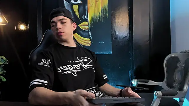 Eryonbradley online show from 11/04/25, 11:20