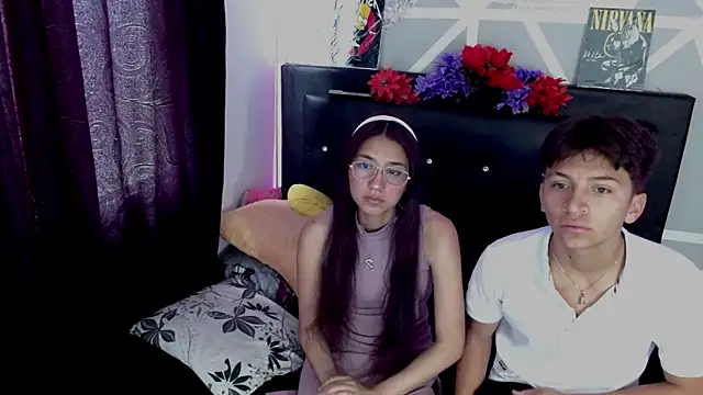 COZY7COUPLE online show from 09/25/25, 05:38