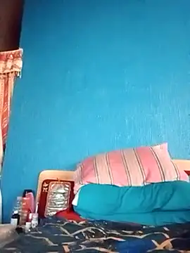 mileesha online show from 12/17/24, 02:44