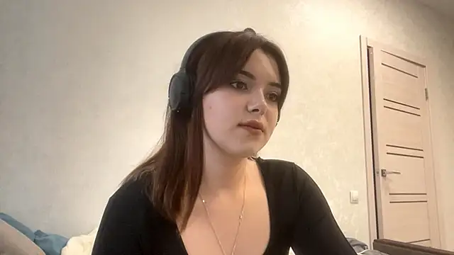 Snapshot of PUP_PUP_Sea chatting on 09/16/25, 02:07 PUP PUP Sea online show from 09/16/25, 02:07