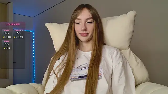 Lunainnk online show from 10/15/25, 11:49