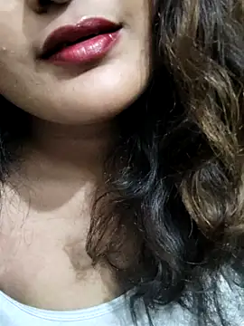 Snapshot of Cute_pinkii chatting on 10/25/25, 08:14 Cute pinkii online show from 10/25/25, 08:14