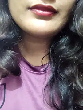 Snapshot of Cute_pinkii chatting on 11/07/25, 08:09 Cute pinkii online show from 11/07/25, 08:09