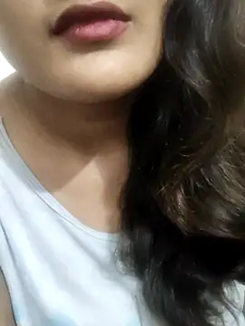 Snapshot of Cute_pinkii chatting on 11/15/25, 07:54 Cute pinkii online show from 11/15/25, 07:54