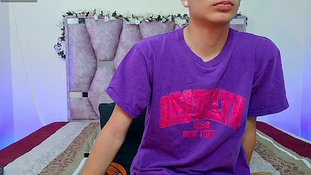 lana and liam  online show from 10/15/25, 10:26