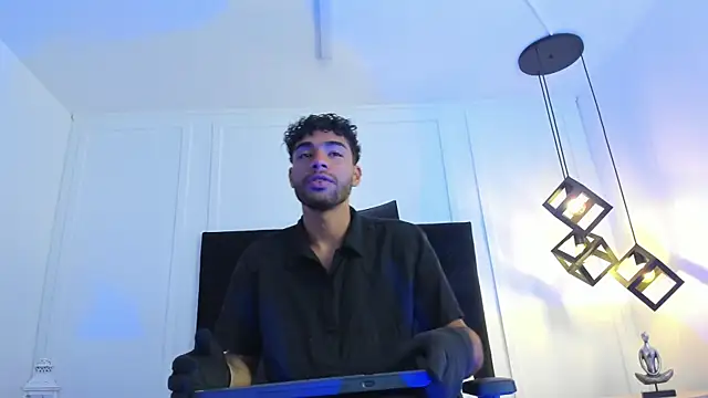 RaphaelDufort online show from 10/19/25, 06:52