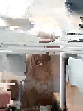 Snapshot of Emily_de_Carla chatting on 09/29/25, 04:56 Emily de Carla online show from 09/29/25, 04:56