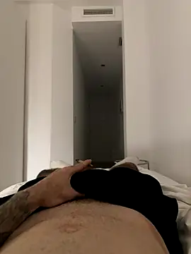 marc944 online show from 12/02/25, 11:00