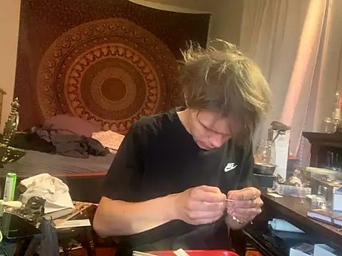 XanderOzzz online show from 11/15/25, 10:37