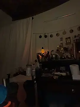 XanderOzzz online show from 11/20/25, 09:42