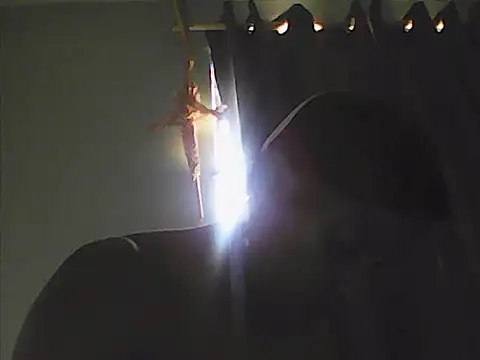 Snapshot of XaviGomez-87 chatting on 09/24/25, 08:56 XaviGomez-87 online show from 09/24/25, 08:56