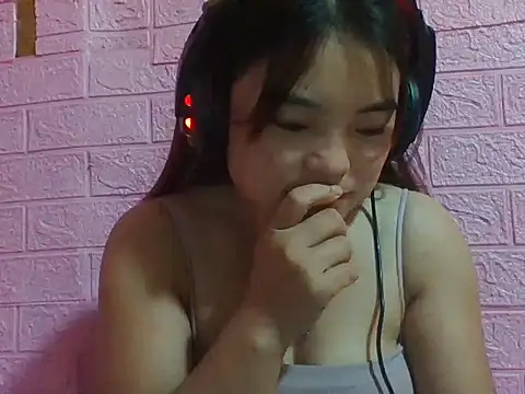 Loc al online show from 10/15/25, 01:33