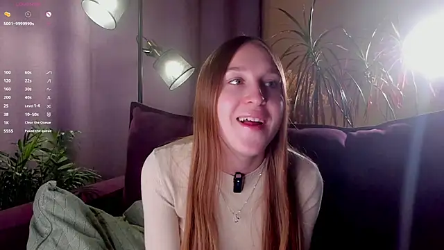 Snapshot of NanaMertins chatting on 10/25/25, 12:07 NanaMertins online show from 10/25/25, 12:07