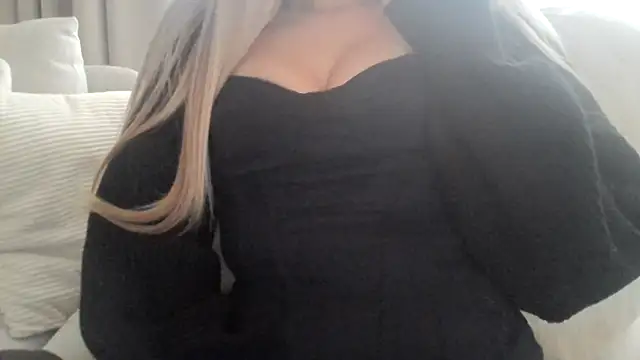 izabellaxoxo online show from 11/20/25, 02:39