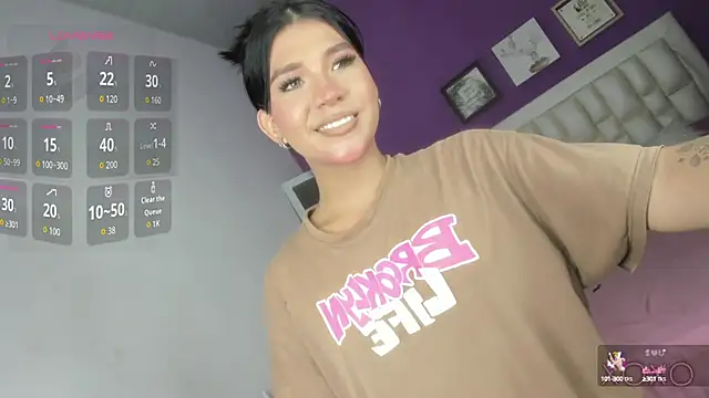 Snapshot of Camila-Hott1 chatting on 09/08/25, 06:40 Camila-Hott1 online show from 09/08/25, 06:40