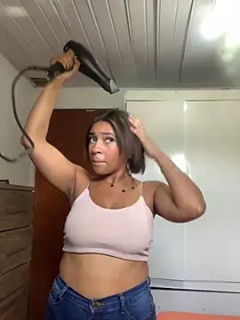 Crisschiavo online show from 09/19/25, 01:01