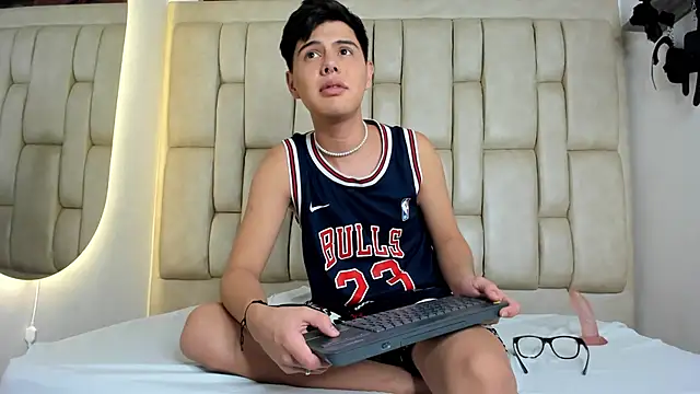 Felipe Cold online show from 10/08/25, 02:20