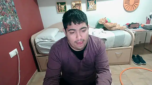 Snapshot of Martigato3 chatting on 11/13/25, 08:41 Martigato3 online show from 11/13/25, 08:41