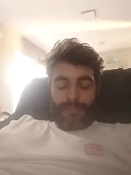 rafaelstorm90 online show from 09/11/25, 10:26