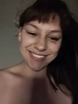 AlanaDesire online show from 11/19/25, 02:33