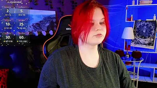 fillisfox  online show from 11/04/25, 11:53