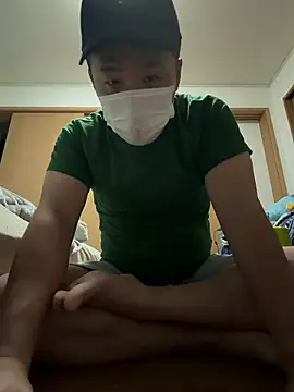 Snapshot of daikimaeda chatting on 09/27/25, 11:15 daikimaeda online show from 09/27/25, 11:15