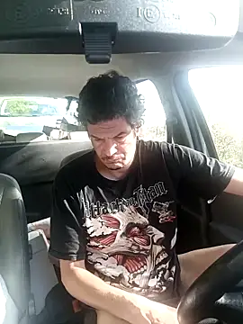 Snapshot of twitshe chatting on 10/20/25, 10:38 twitshe online show from 10/20/25, 10:38