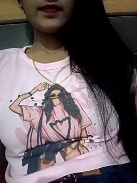 Snapshot of Hot-Soniya733 chatting on 09/19/25, 12:28 Hot-Soniya733 online show from 09/19/25, 12:28