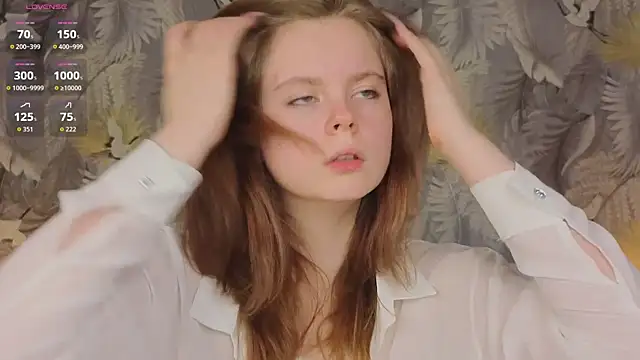 JulietteRain online show from 10/19/25, 06:08