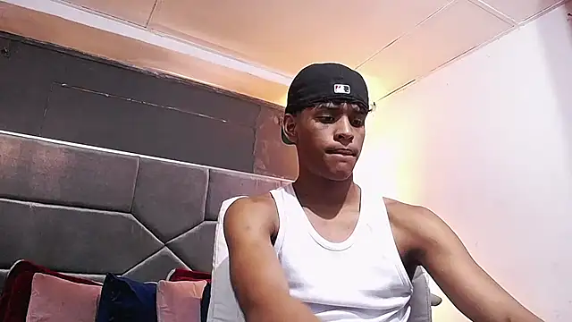 Snapshot of jhos_padill chatting on 09/30/25, 01:27 jhos padill online show from 09/30/25, 01:27