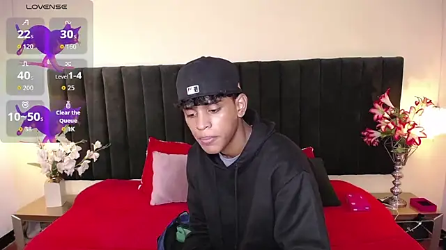 Snapshot of jhos_padill chatting on 10/14/25, 01:23 jhos padill online show from 10/14/25, 01:23