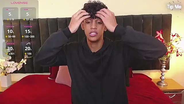 Snapshot of jhos_padill chatting on 11/11/25, 01:22 jhos padill online show from 11/11/25, 01:22