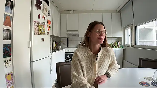 Scorpion Peach online show from 09/26/25, 01:15