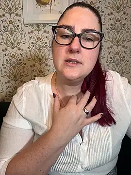 Lacey-BBW online show from 11/11/25, 09:48