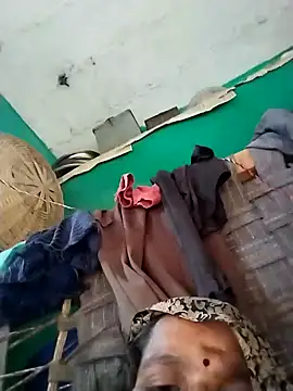 Sexi savita online show from 09/27/25, 03:00