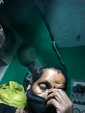 Sexi savita online show from 10/21/25, 10:32