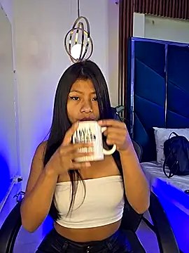 ValeriaJacobs online show from 11/08/25, 12:49