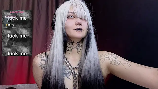 GothXRaven online show from 10/21/25, 11:22