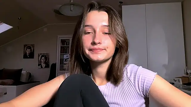 DarlineBrustera online show from 10/10/25, 02:27