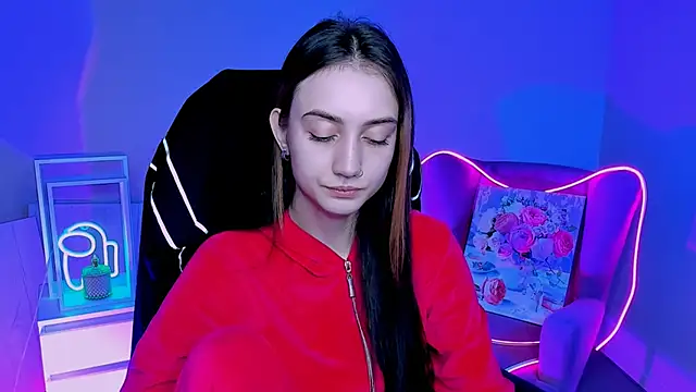 olivianorton online show from 10/15/25, 02:39