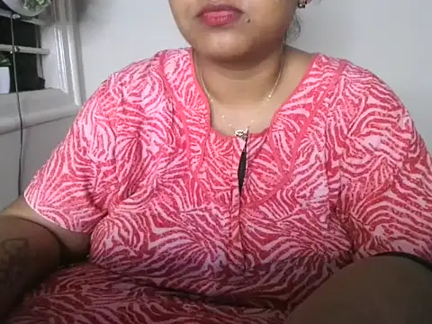 its me Rashmi online show from 10/19/25, 08:31