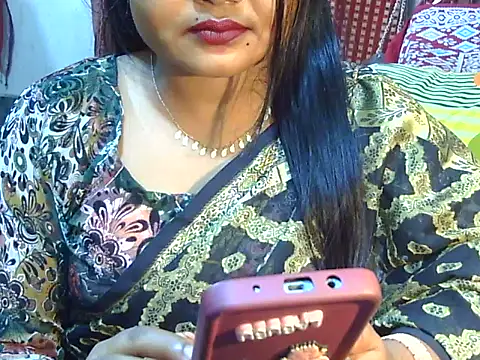 Nusrat Faria07 online show from 10/25/25, 12:51