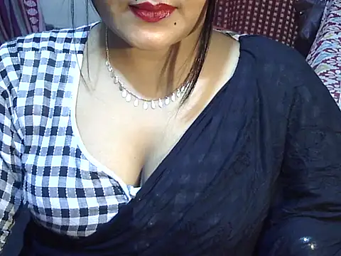 Nusrat Faria07 online show from 11/04/25, 08:52