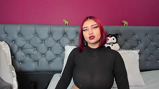 Snapshot of VenussDark chatting on 10/09/25, 05:11 VenussDark online show from 10/09/25, 05:11